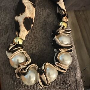 Elegant Animal Print Necklace with Silver Accents